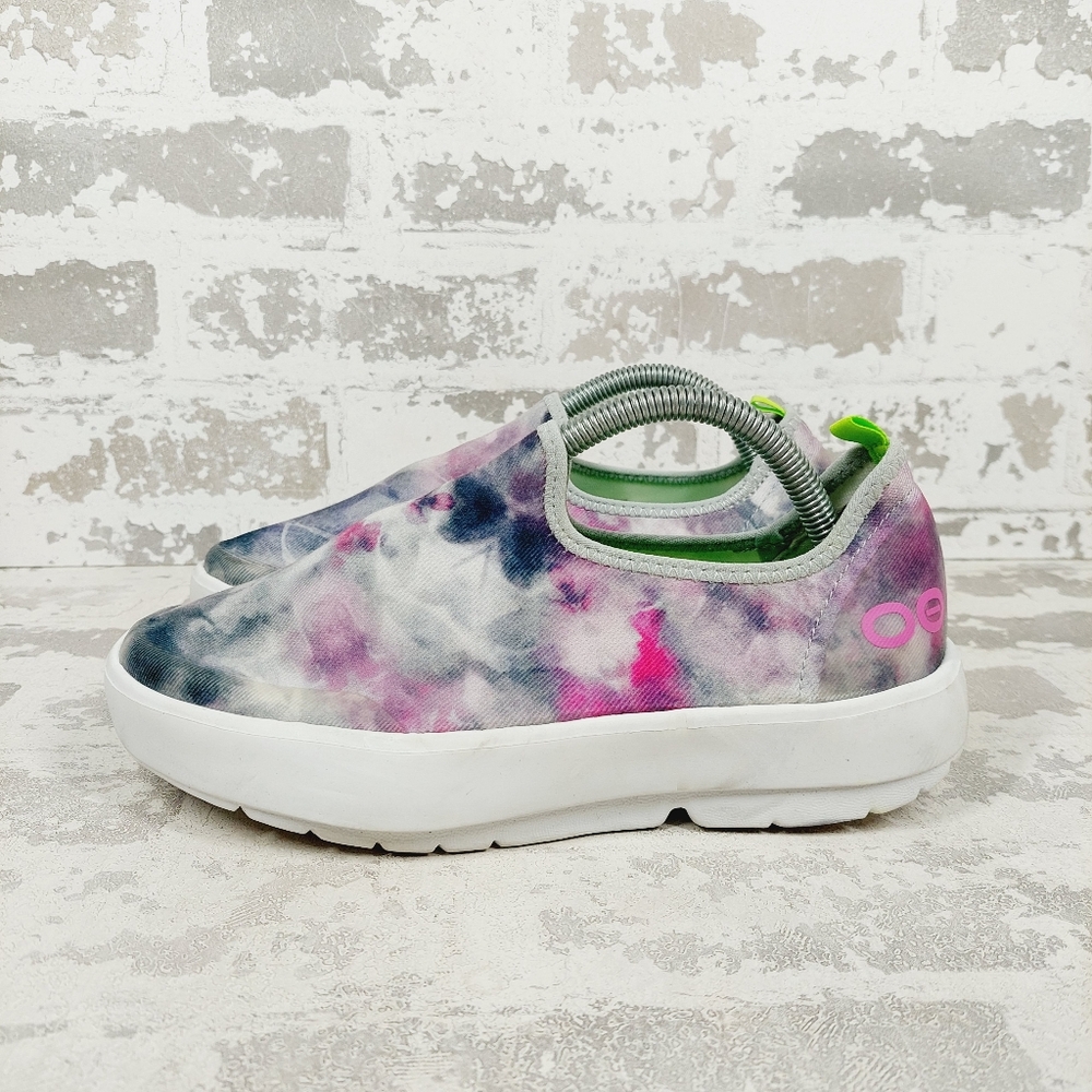 OOFOS Women's Tie-Dye Pink Purple Green Slip-On Sneakers